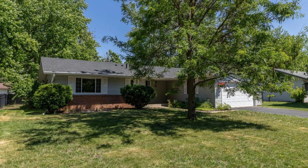 991 Cortland Drive, Apple Valley