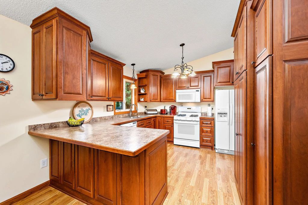 4151 Valley View Street, Saint Bonifacius