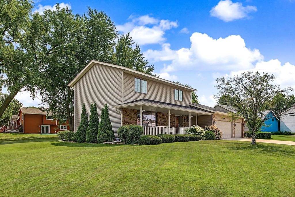 16205 Logarto Lane, Lakeville