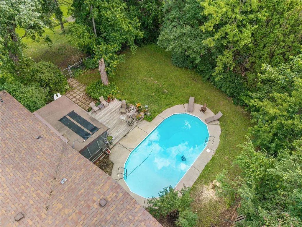 7515 209th Street N, Forest Lake