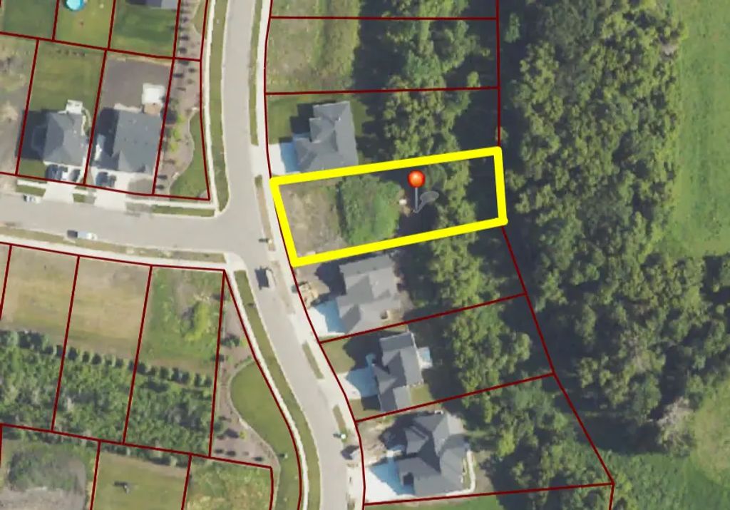 8924 Meadowlark Parkway, Horace