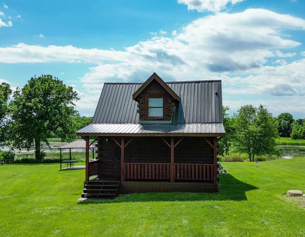 32410 Starland Shore Drive, Dent