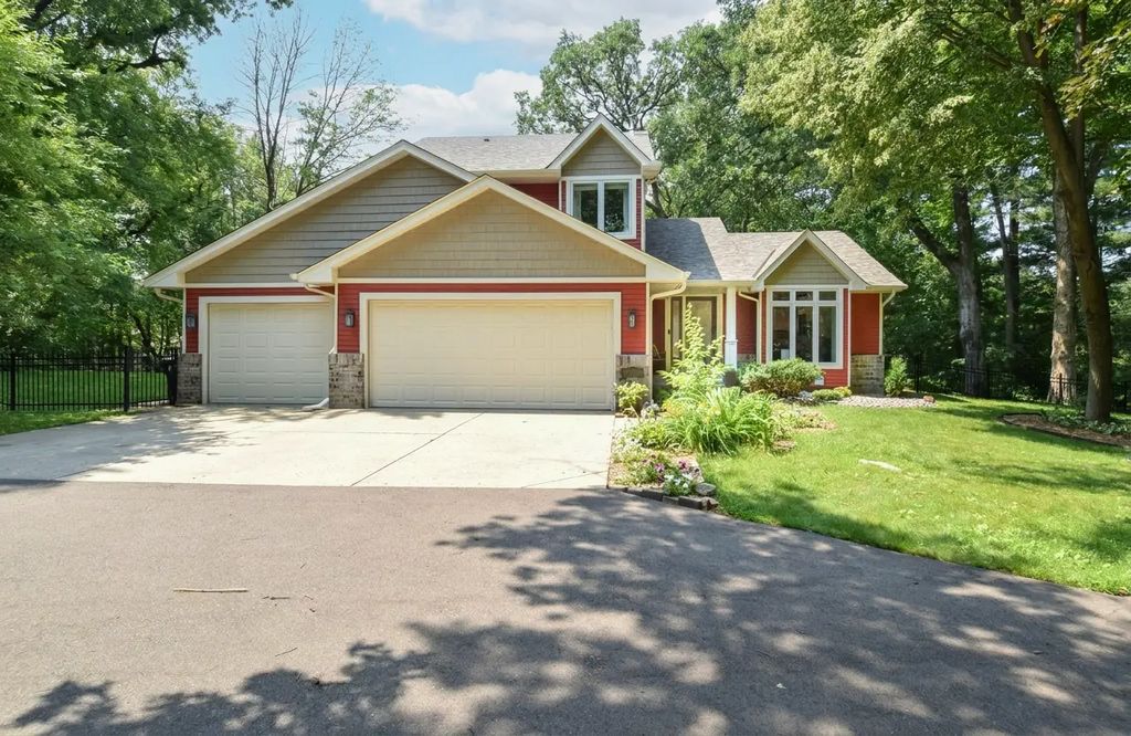 3236 168th Lane Nw, Andover