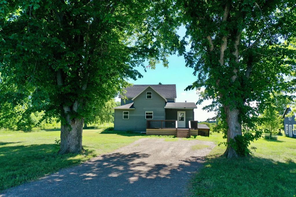 14453 880th Avenue, Sacred Heart