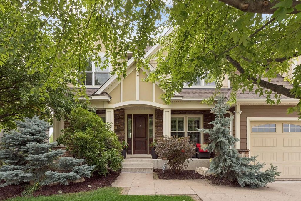 17395 70th Avenue N, Maple Grove