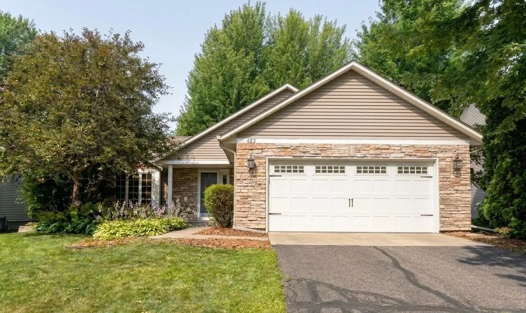 628 Eagle Ridge Road, Woodbury