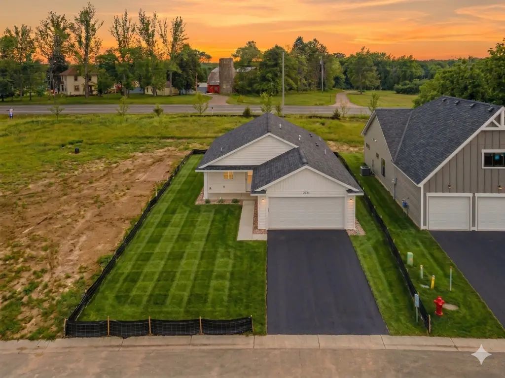 31706 Madison Road, Lindstrom
