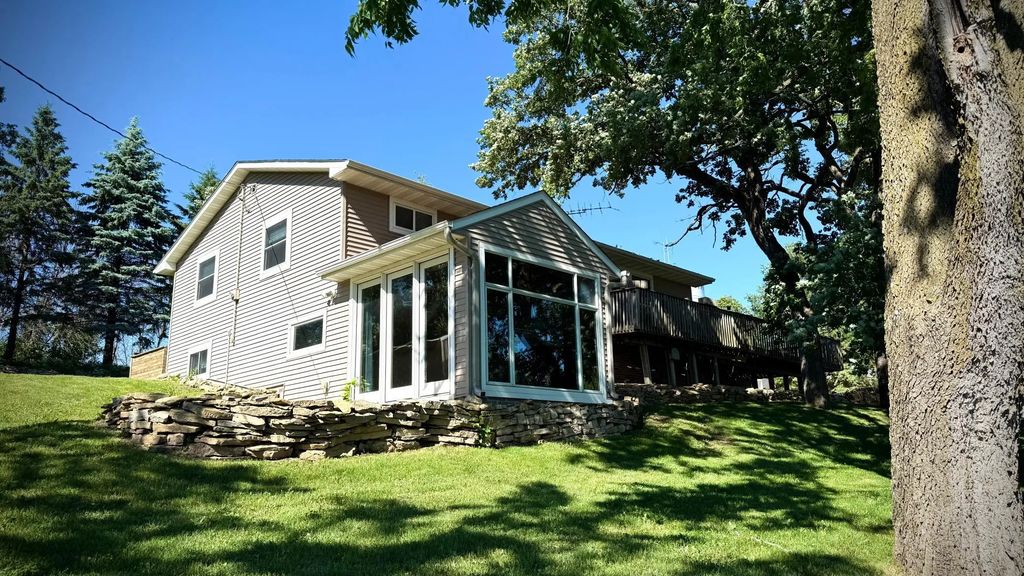 26 Oak Lane, Pine Island
