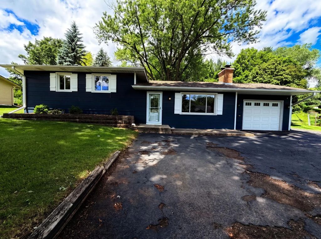 18220 Duck Lake Trail, Eden Prairie