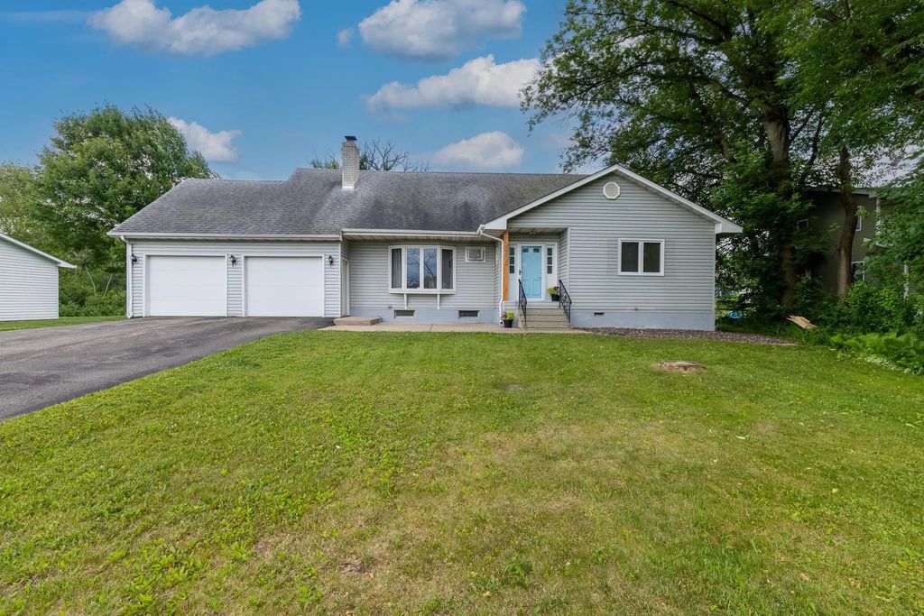 23895 Granada Avenue N, Forest Lake