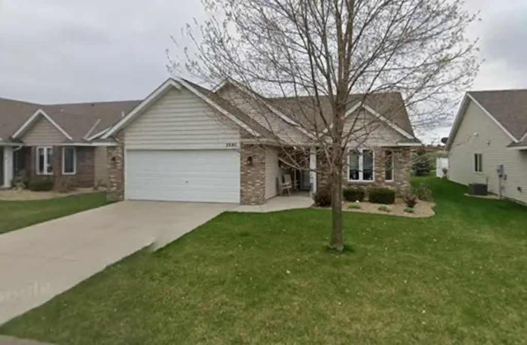 2880 126th Avenue Nw, Coon Rapids