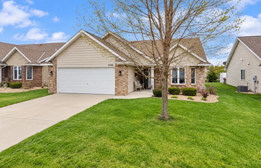 2880 126th Avenue Nw, Coon Rapids