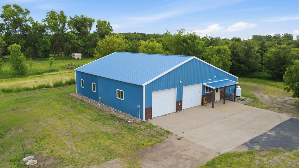 18716 State 27, Long Prairie