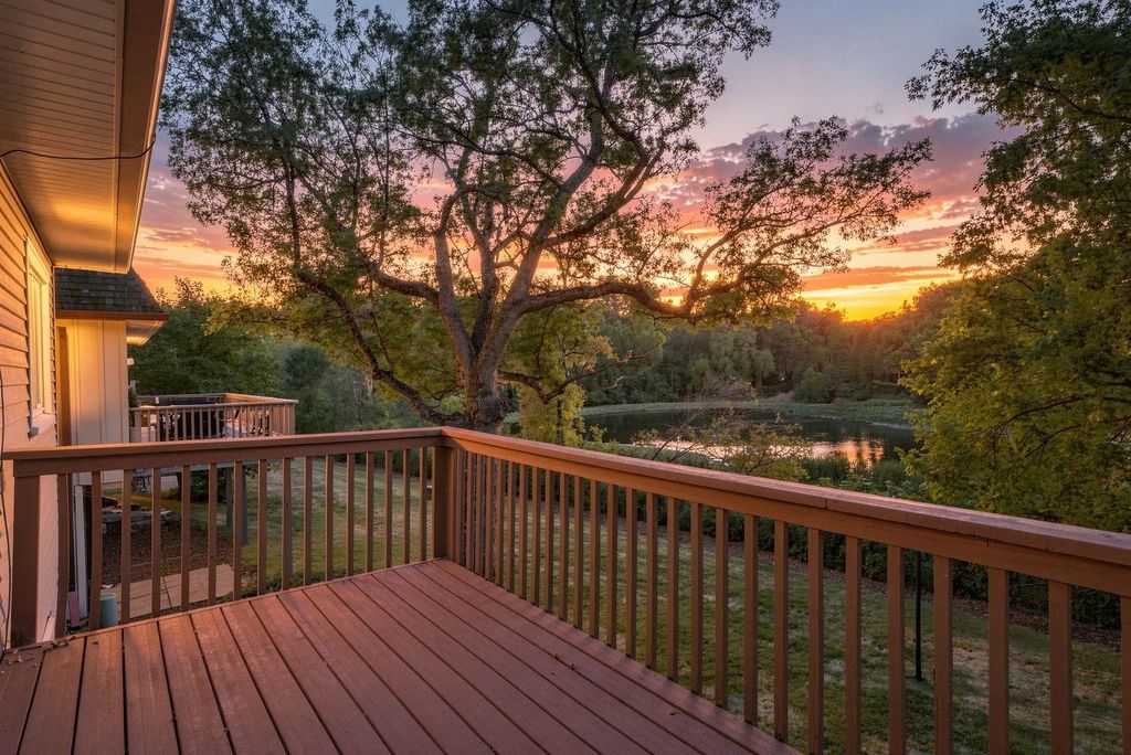 5486 W Bavarian Pass, Fridley
