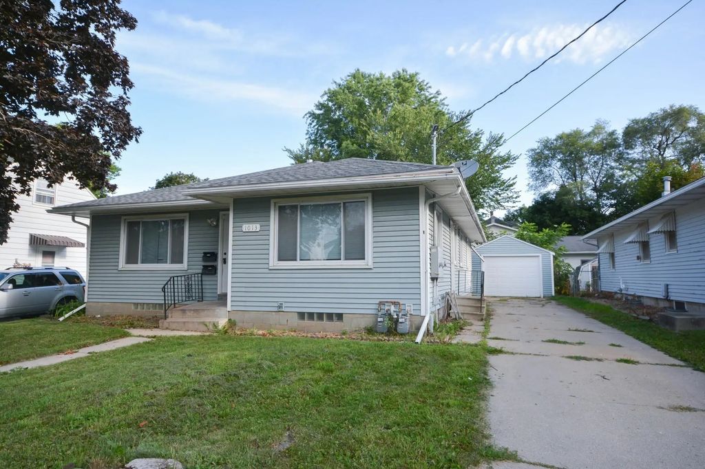 1013 9th Street Ne, Rochester