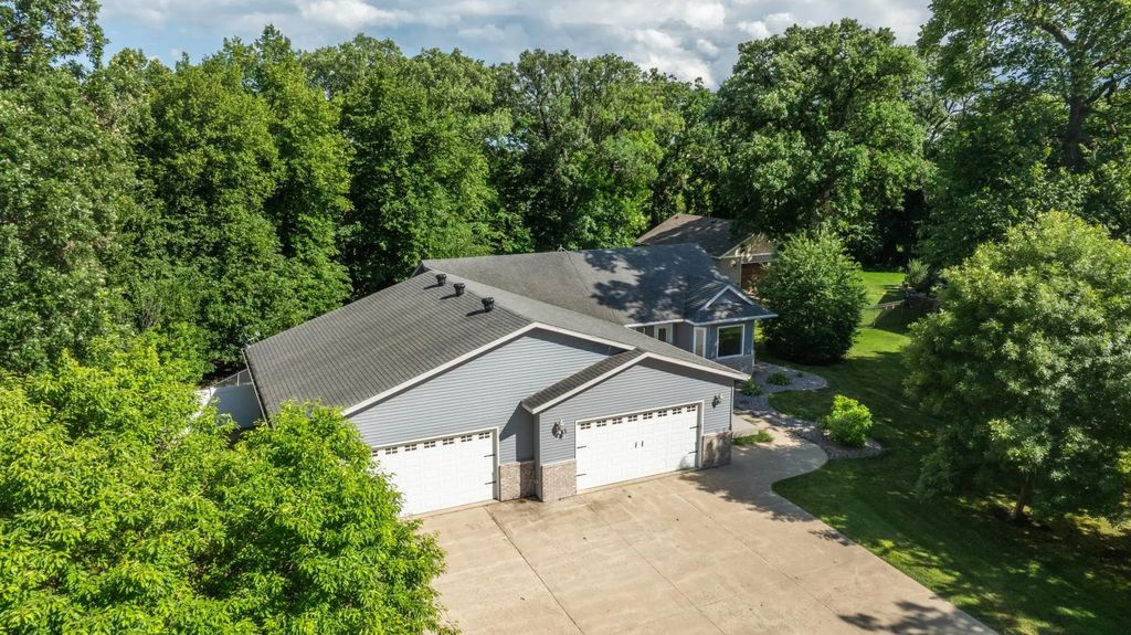 315 Maust Way, Horace