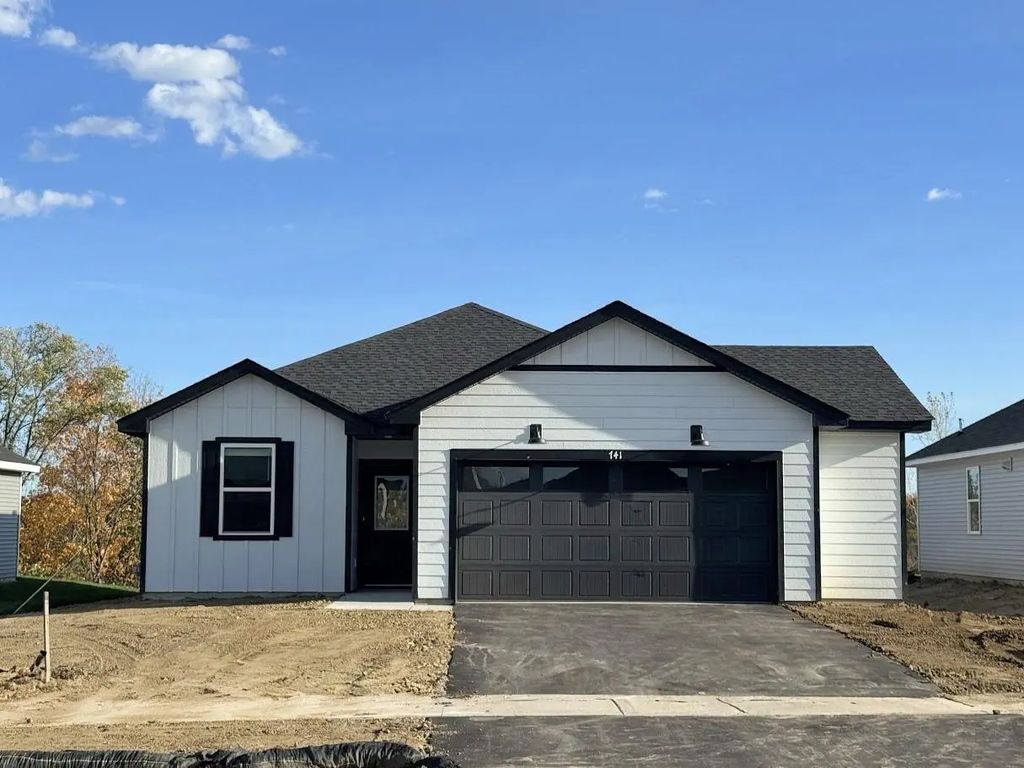 741 Vista Court, Hanover