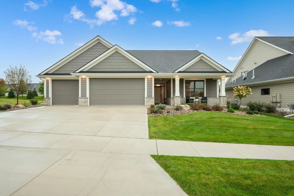 2657 Scenic Point Drive Sw, Rochester
