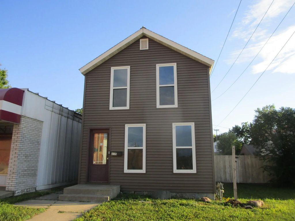115 E Jefferson Street, Spring Valley