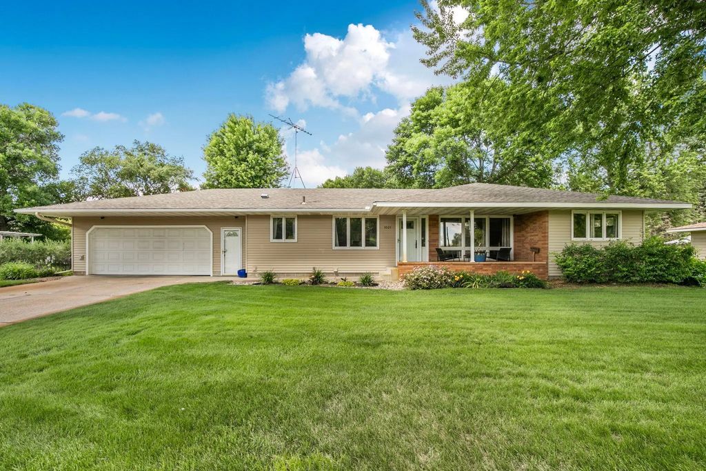 1021 Bromo Avenue, St Cloud