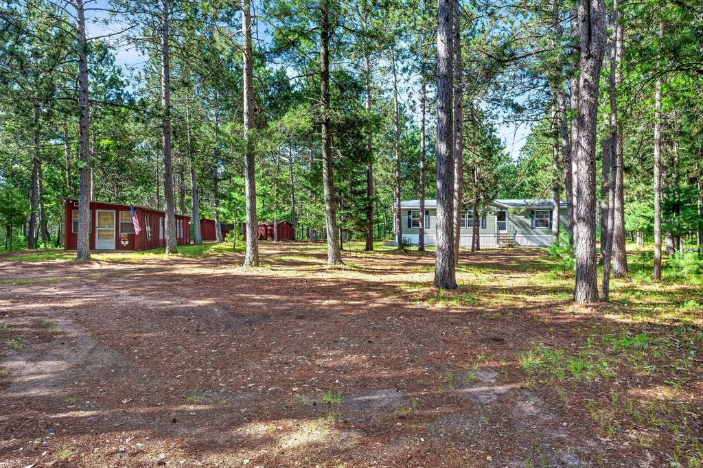 3307 State Road 77, Danbury