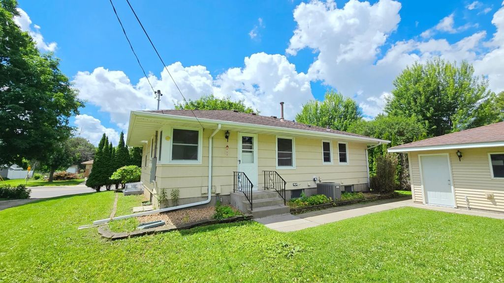 3001 29th Avenue Ne, Saint Anthony
