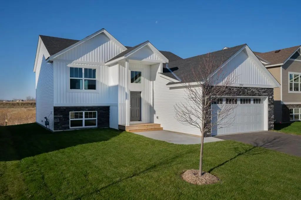 345 Roberts Avenue Nw, Delano