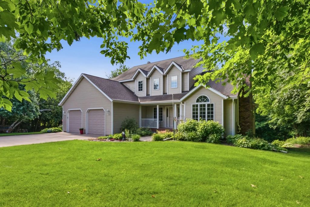 2320 40th Street N, Sartell