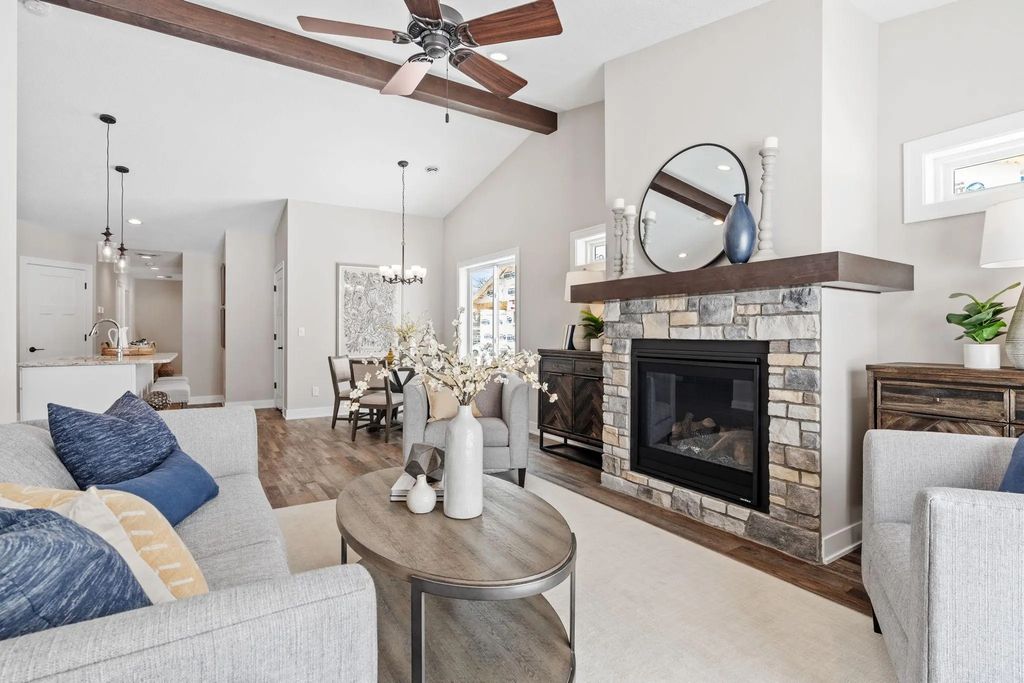 2321 17th Avenue E, North Saint Paul