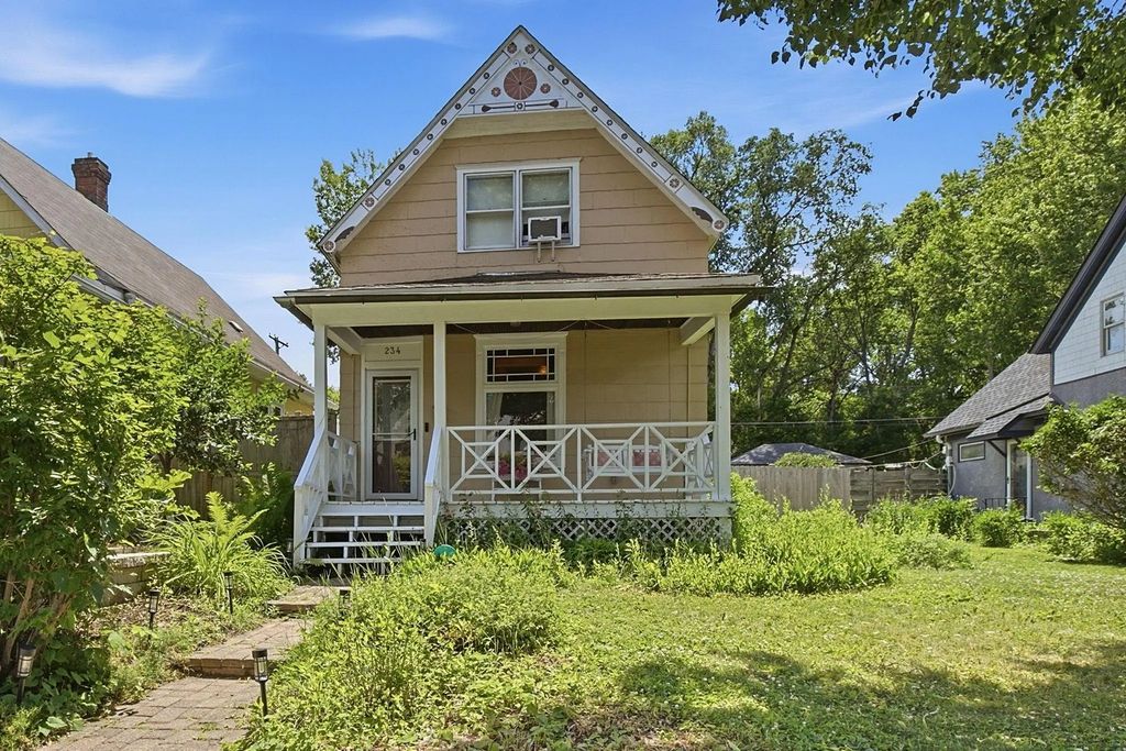 234 Sidney Street E, Saint Paul
