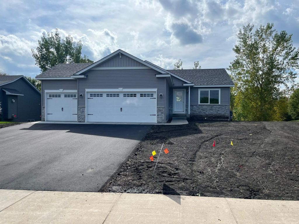 23071 Turquoise Street, Saint Augusta