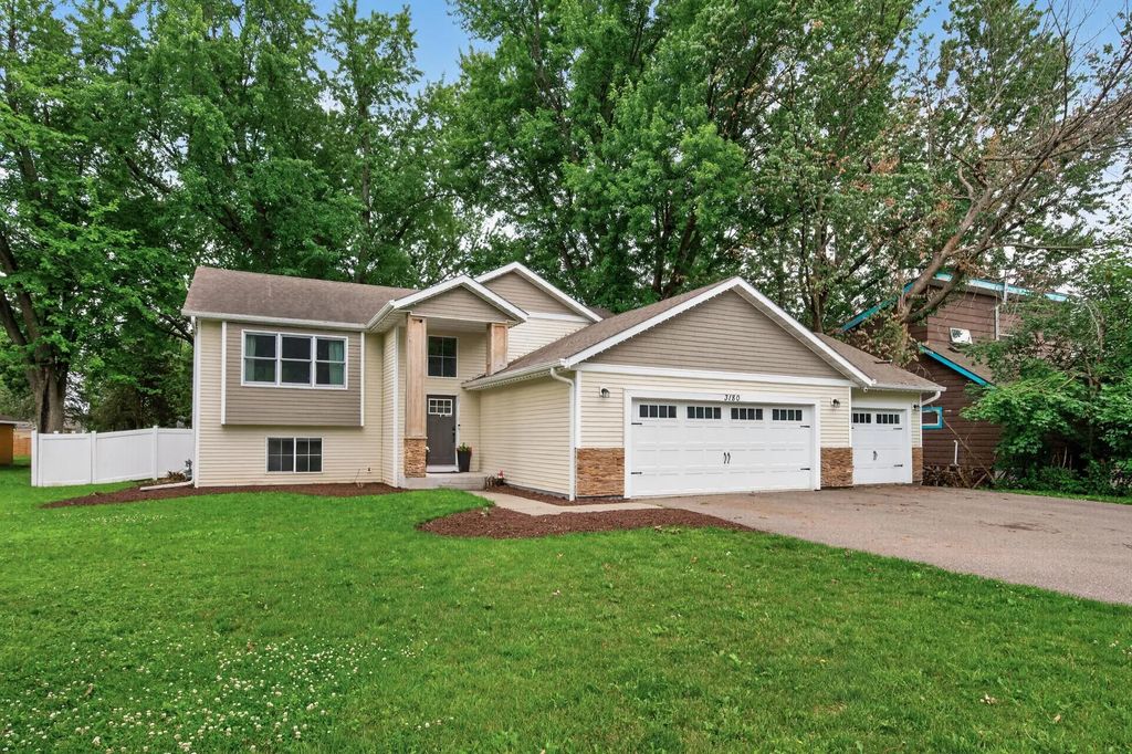 3180 146th Street W, Rosemount