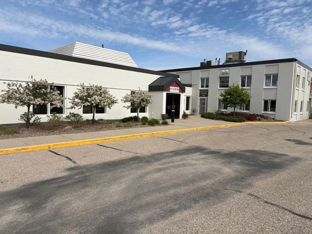 1325 Armstrong Road, Northfield