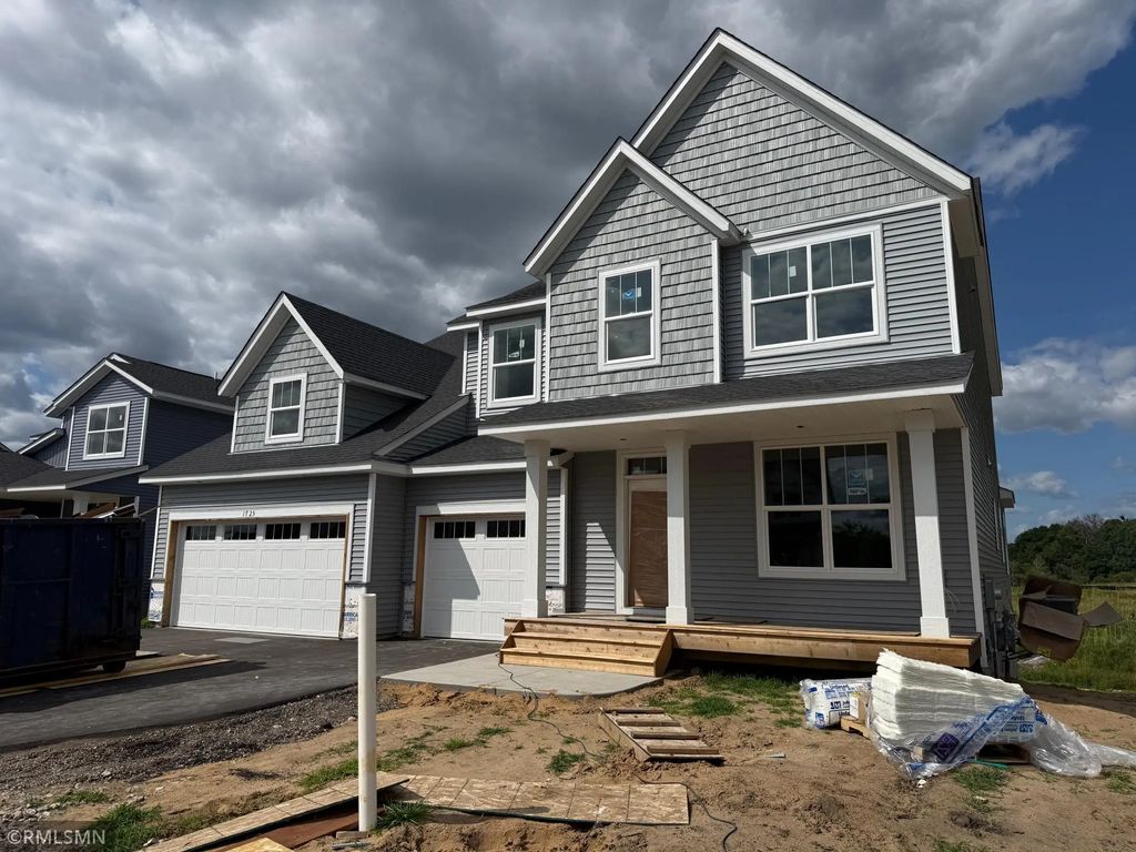 1725 Meadows Drive Ne, East Bethel