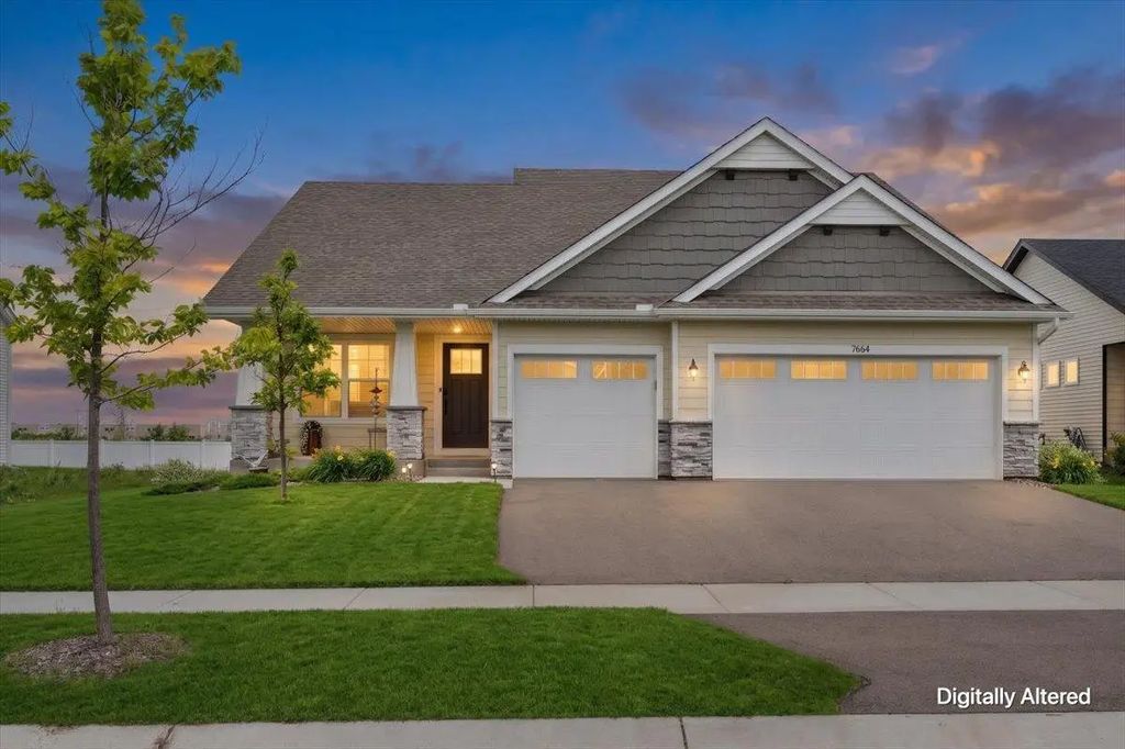 7664 106th Street S, Cottage Grove