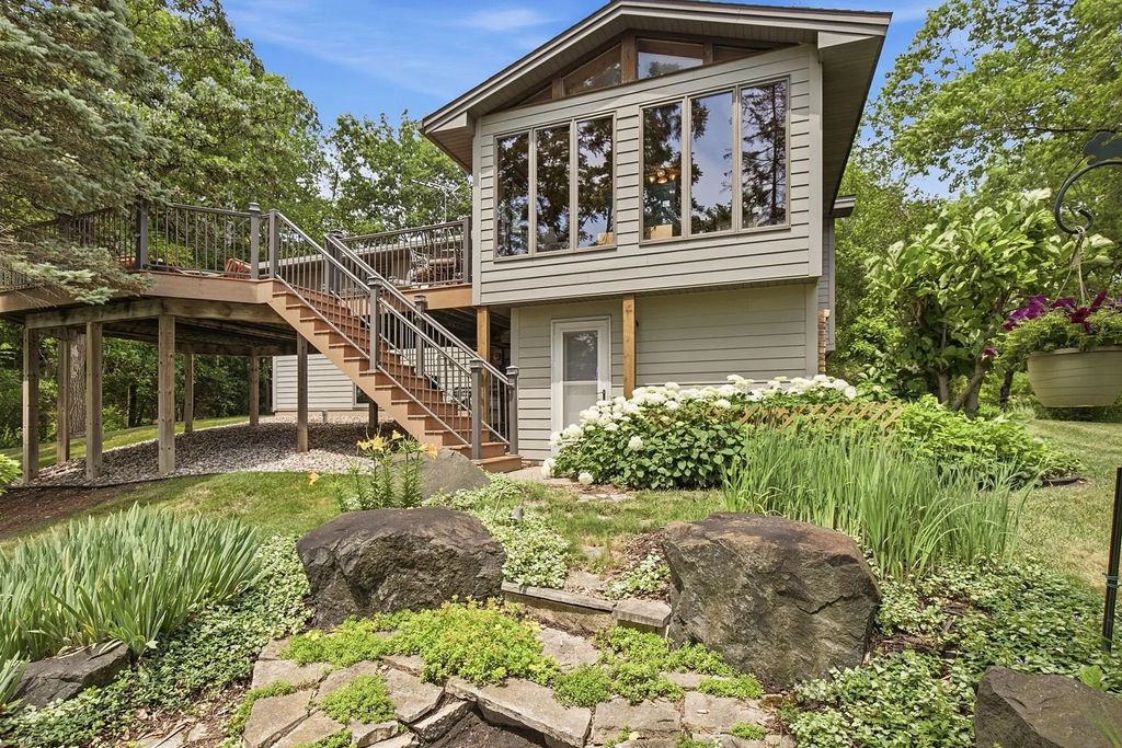 26180 Panama Avenue, Cedar Lake Twp