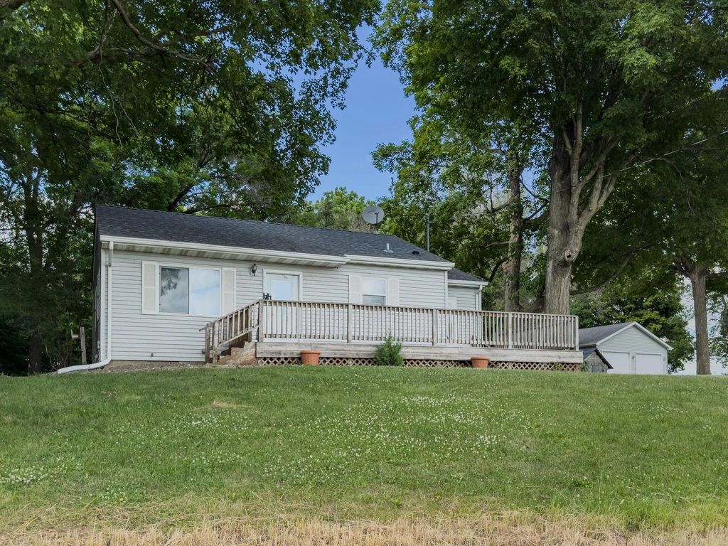 2928 80th Street Nw, Maple Lake