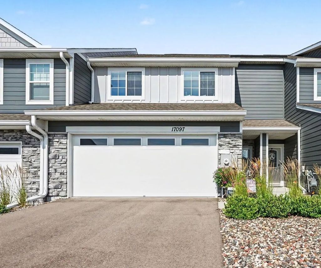 17097 Dysart Place, Lakeville