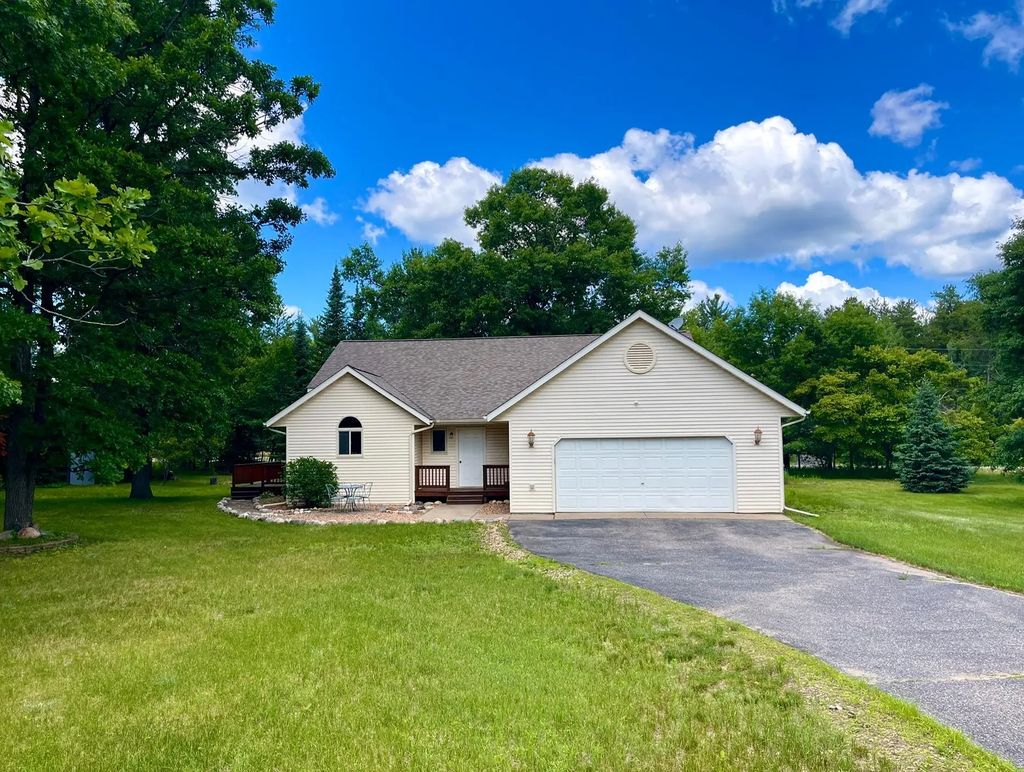 13961 Grand Oaks Court, Baxter