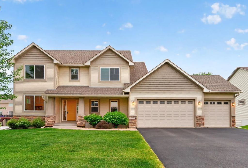 20685 Frost Court, Lakeville