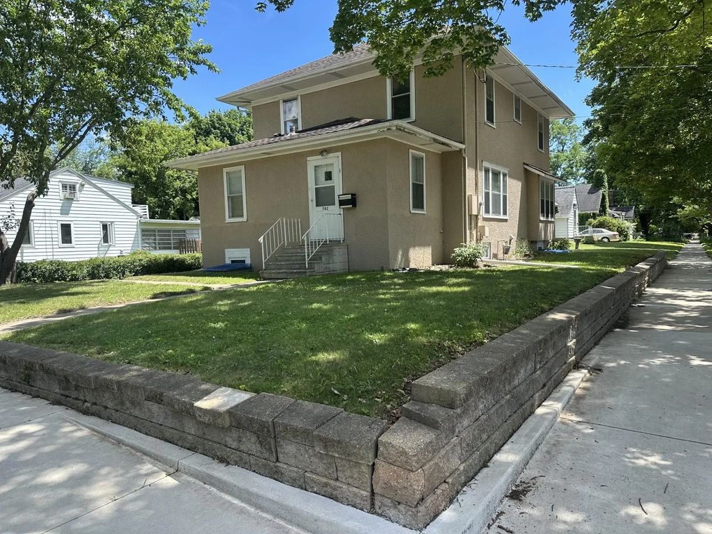 702 9th Street Se, Rochester