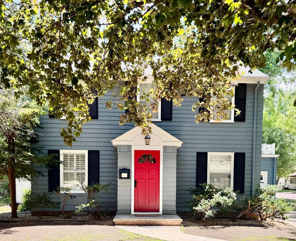200 North Street, Tracy