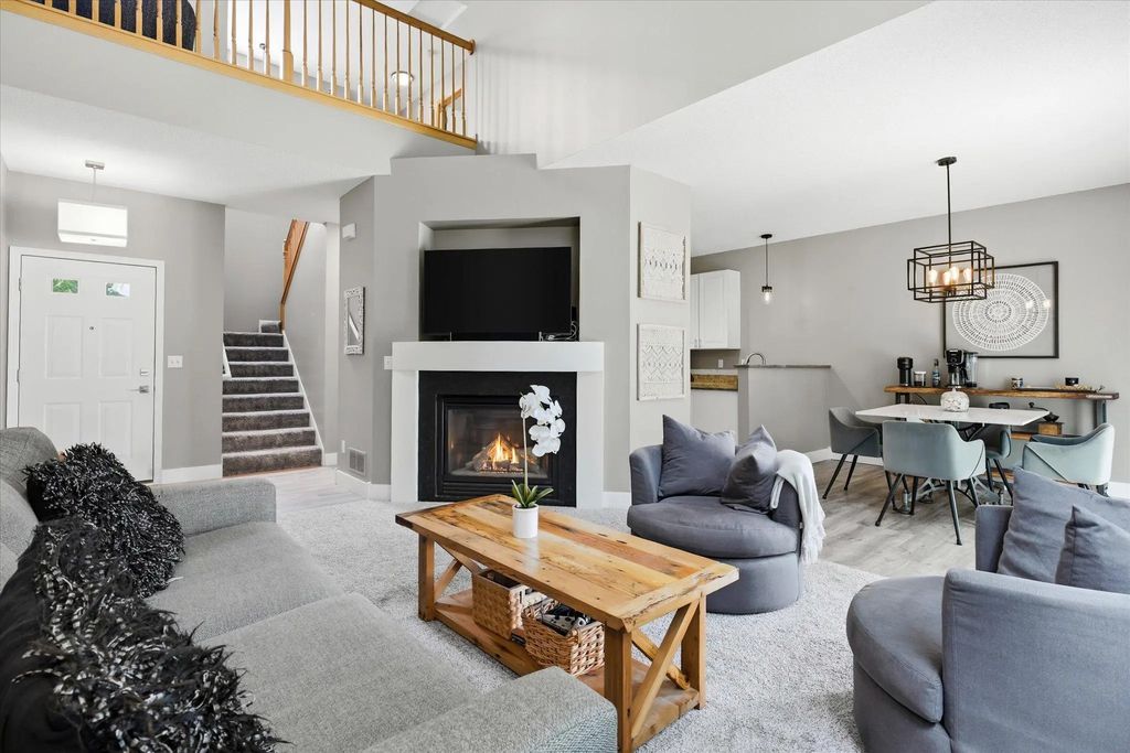 16320 Jatos Circle, Lakeville