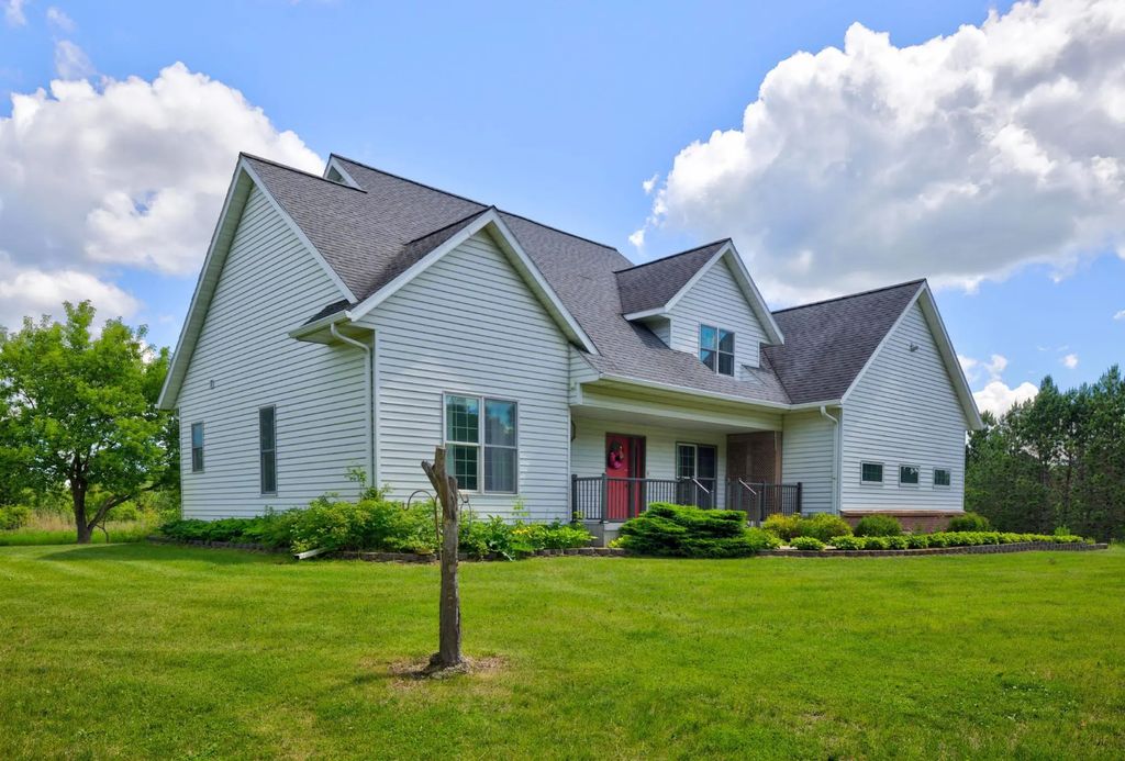 29012 Gopher Lane, Akeley