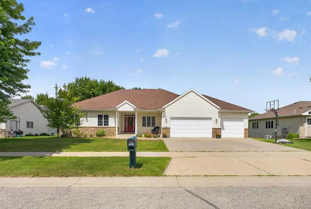 2967 Darcy Drive Ne, Rochester