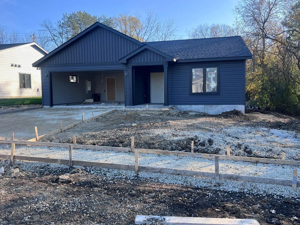 1426 Sunrise Avenue Se, Rochester