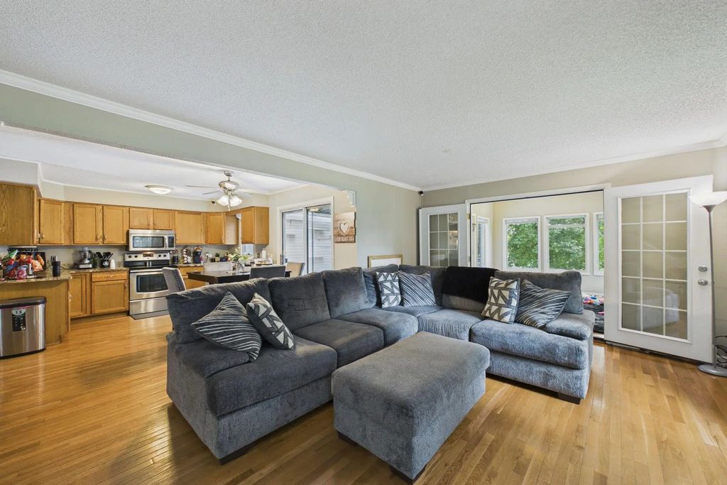 4400 Churchill Street, Shoreview
