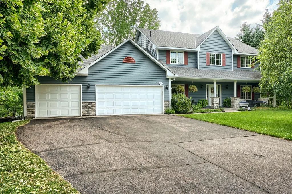 17141 Jefferson Court, Lakeville