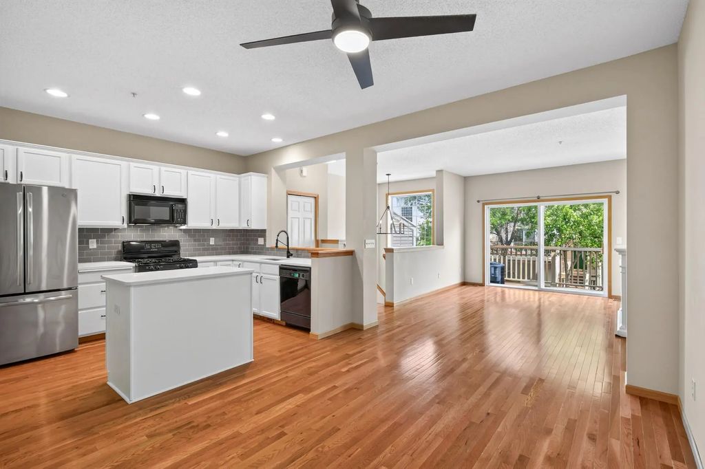 13749 54th Avenue N, Plymouth