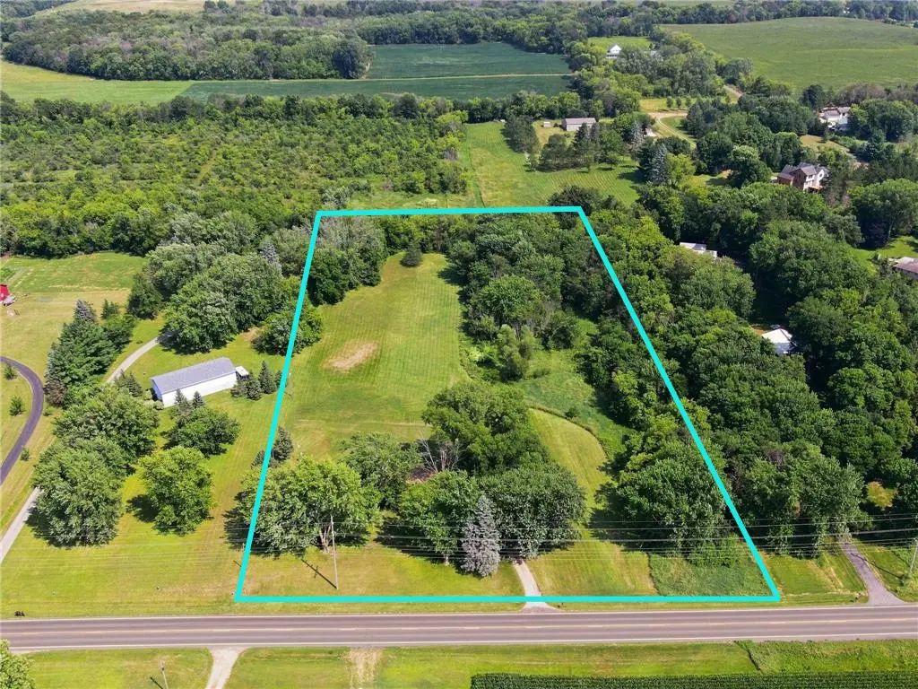 918 County Road 92 N, Maple Plain